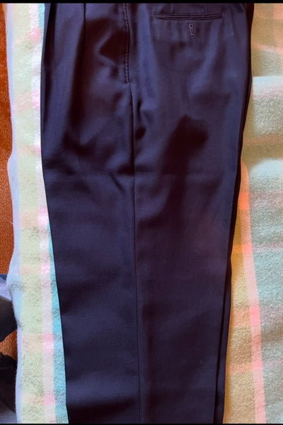 Dress pants Carousel 3