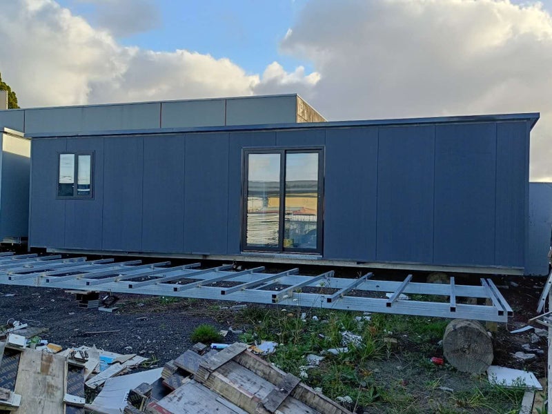 10.3x2.9m demo cabin ready to go -kitchen bathroom include-3 Carousel 1