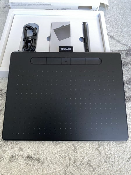 Wacom Intuos Bluetooth Medium - Black *NEAR NEW* Carousel 7