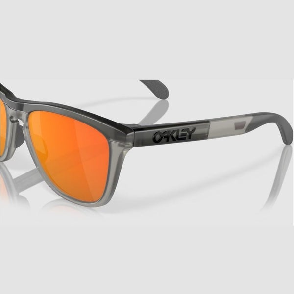 RRP $266.00 BRAND NEW Oakley Frogskins Range Sunglasses -Matt Grey Smoke w PR... Carousel 7