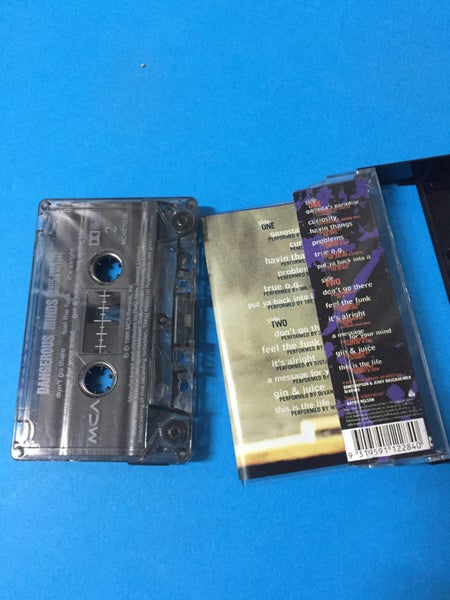 Dangerous Minds: Soundtrack (Cassette) Carousel 3