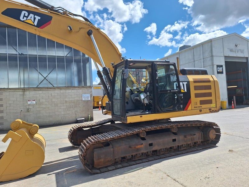 2015 Caterpillar 329EL Carousel 2