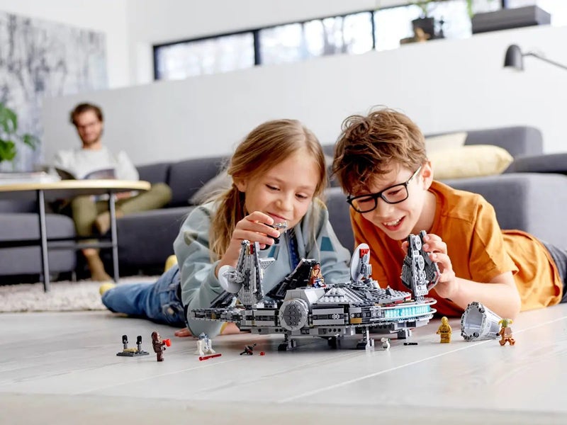 LEGO 75257 Star Wars Millennium Falcon Carousel 4