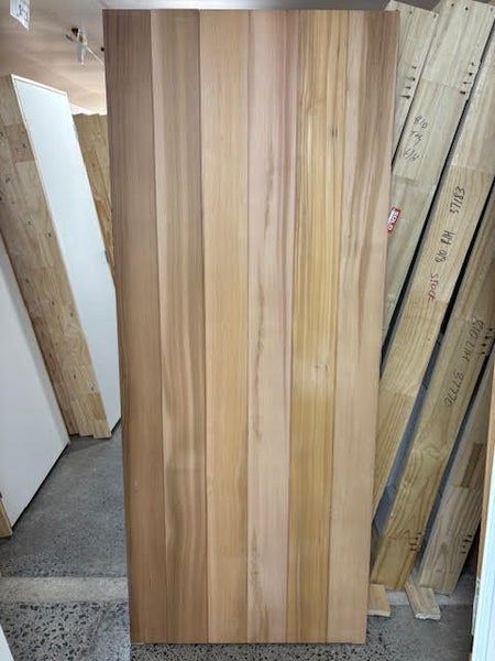 E1 TG&V Paint Quality Cedar Door 1980MM HIGH X 810MM WIDE Carousel 1
