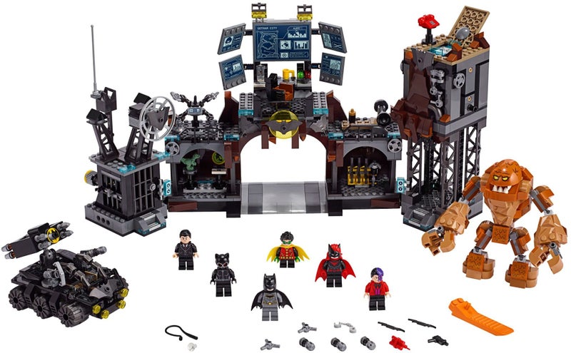 LEGO 76122 Batcave Clayface Invasion Carousel 4