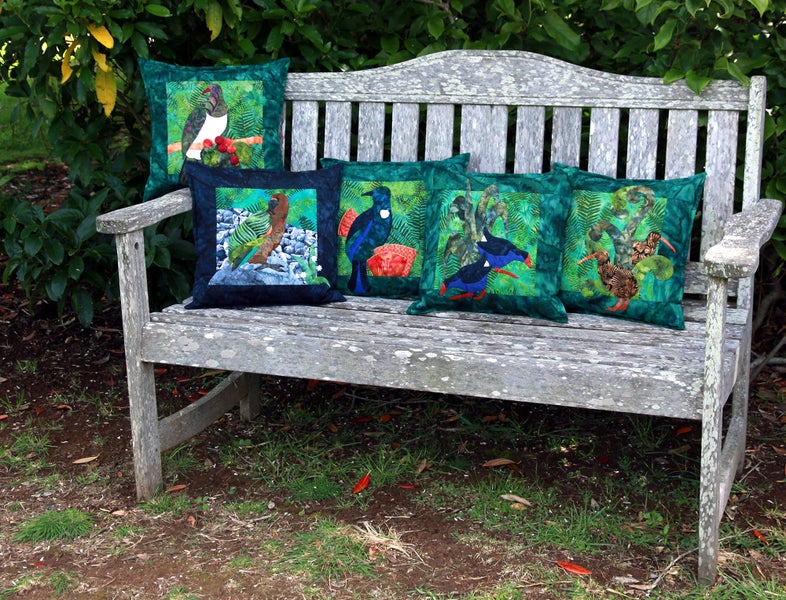 SOUTHLAND KEA CUSHION KIT Carousel 1