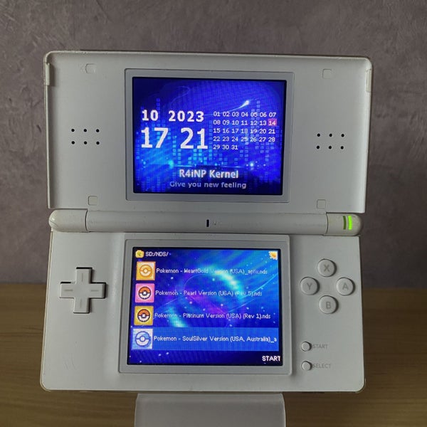 Nintendo DS Lite Console- White Carousel 1
