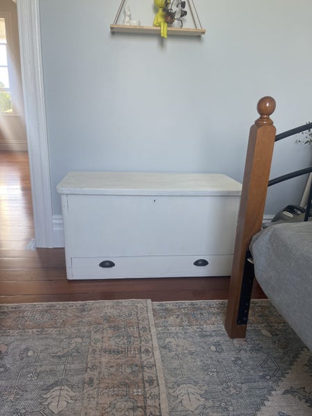 Blanket box / glory box - wood Carousel 7
