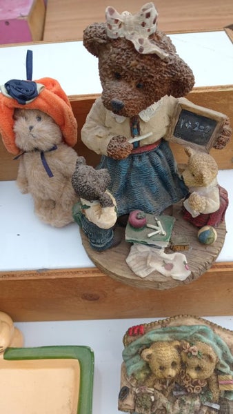 Bears lot Carousel 2