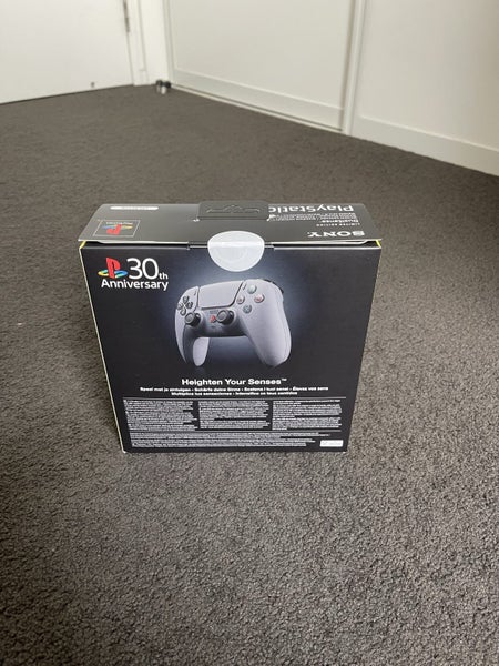 PlayStation 5 30th Anniversary Bundle Carousel 9
