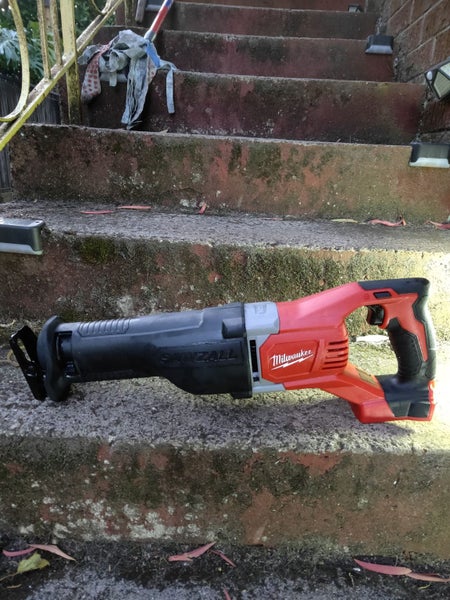 Milwaukee 2621-20 M18 SAWZALL 18V Reciprocating Saw Skin Only Carousel 1