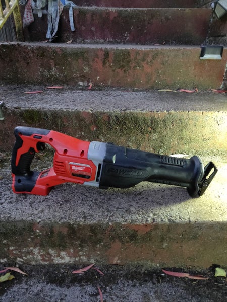 Milwaukee 2621-20 M18 SAWZALL 18V Reciprocating Saw Skin Only Carousel 2