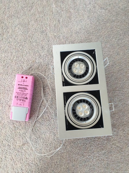 Downlight Carousel 1
