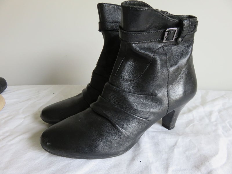 ISABELLA ANSELMI, SOFT LEATHER BOOTS, SZ 39 (7/8) Carousel 1