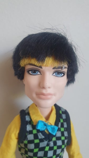 Monster high doll Carousel 2