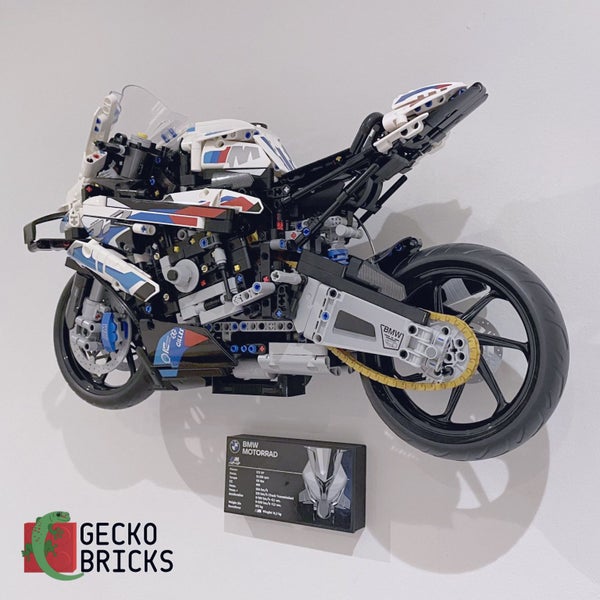 Wall Mount - Lego Technic BMW M 1000 RR - 42130 Carousel 2