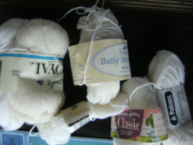 Knitting wool- baby yarn 100gm Ref: Jac2 Carousel 2