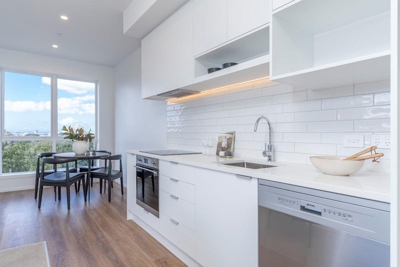 Light. Love. Lifestyle in Onehunga62865847566210114