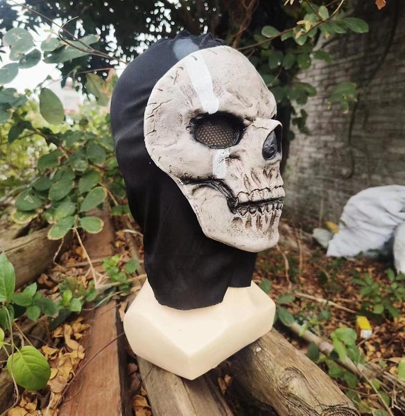 Call of Duty Mask Halloween Latex Prop CO Ghost Skull Headgear Carousel 2