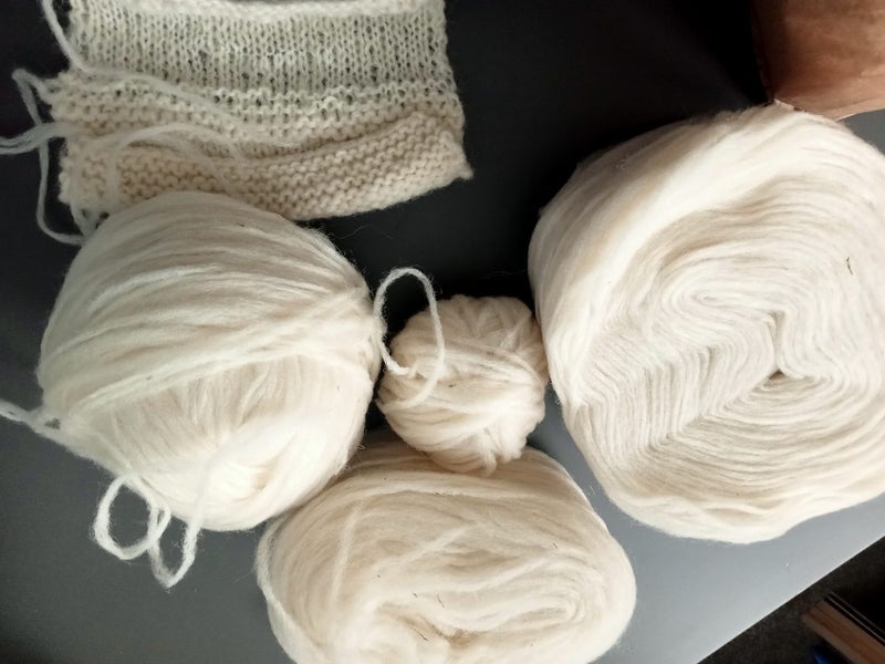 Nutiden unspun yarn/wool 500g Carousel 2