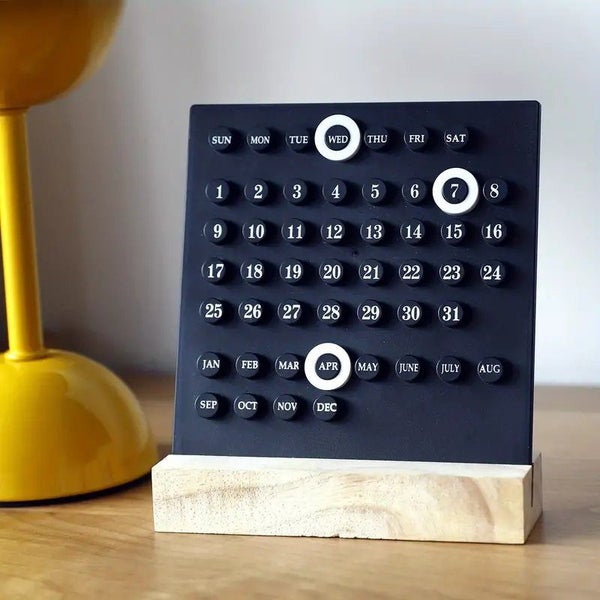 Perpetual Planner Desk Calendar - NEW Carousel 1