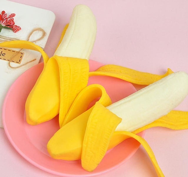 2 Pieces Of Stress Relief Toys Simulation Banana Peeling Banana Vent Fruit Toys Carousel 2