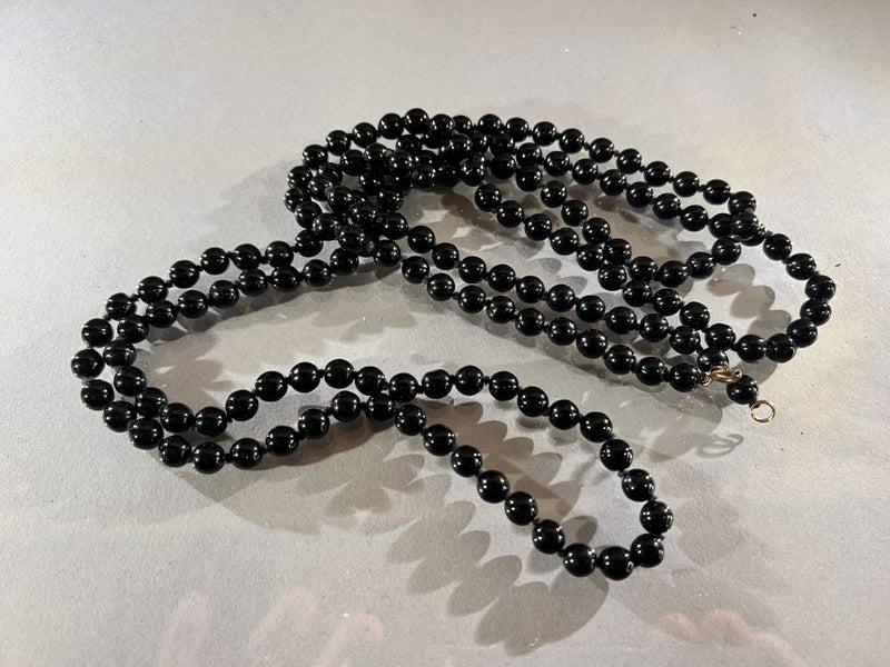 Length of Vintage 1930s Jet Black Glass Beads Carousel 1