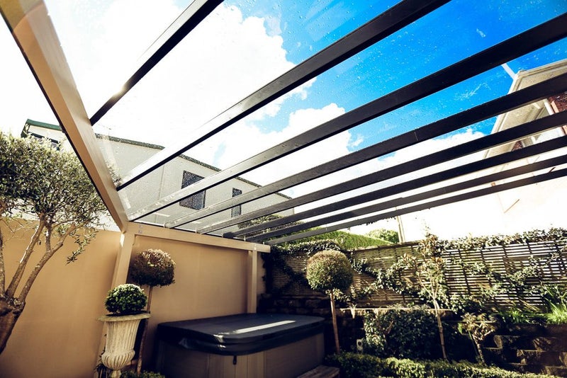 Flat POLYCARBONATE ROOFING and Joining System SPECIAL Carousel 1