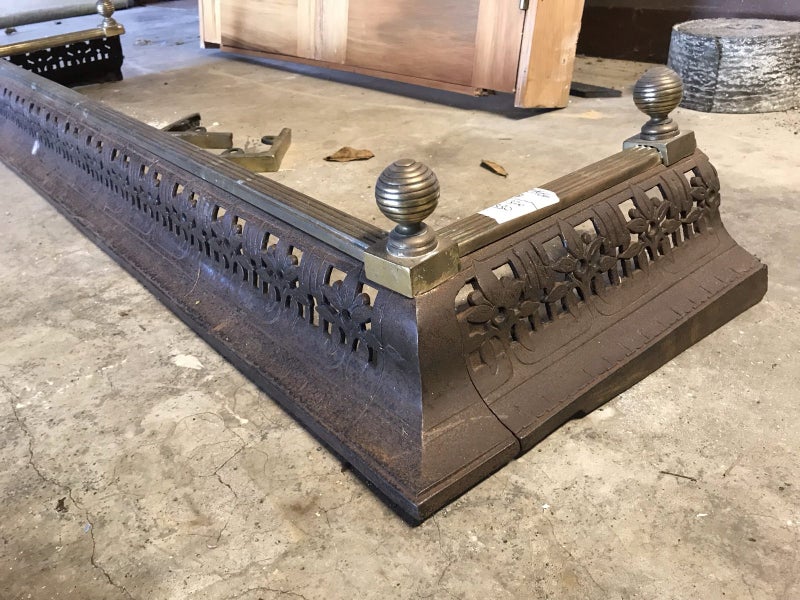 Fireplace Fender Guard - #01964. Carousel 7