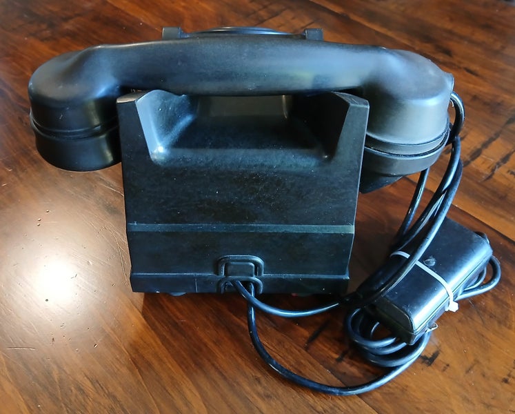 VINTAGE NZ POST OFFICE PHONE - Black Bakelite - Crank Party Line Carousel 4