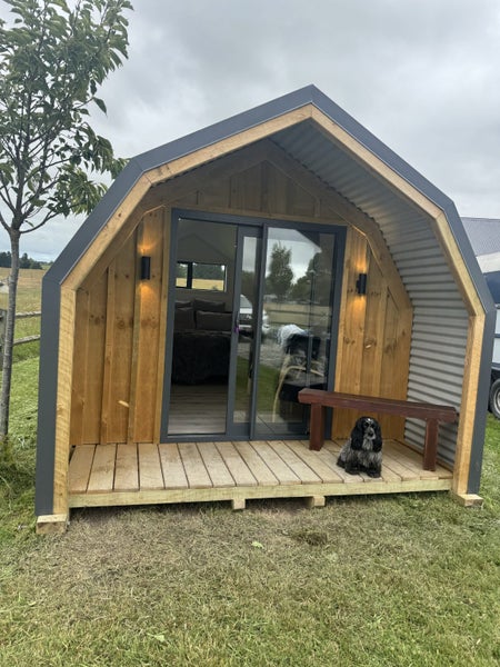 Sleepout or office space ready now Carousel 1