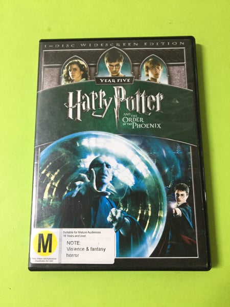 Harry Potter and the Order of the Phoenix Carousel 1