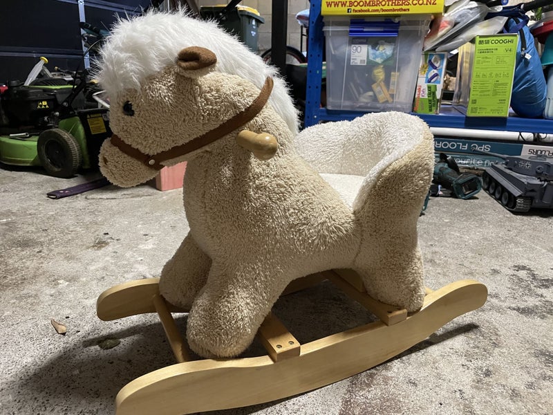 Rocking chair Carousel 2