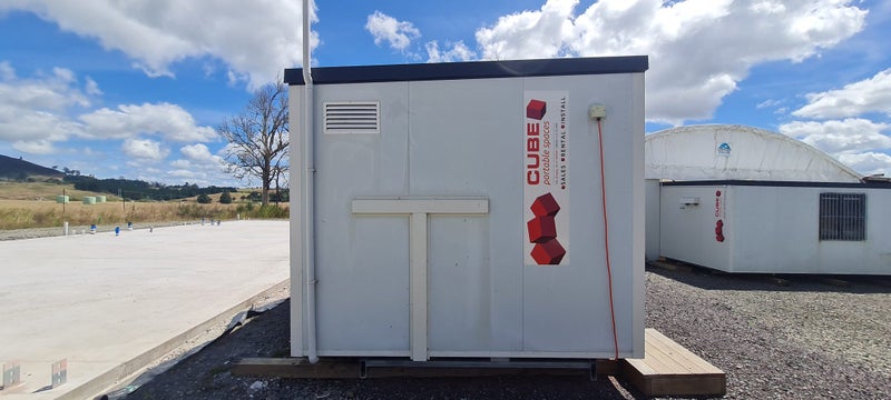 PORT-A-COM - ABLUTION BLOCK - POWERED Carousel 2