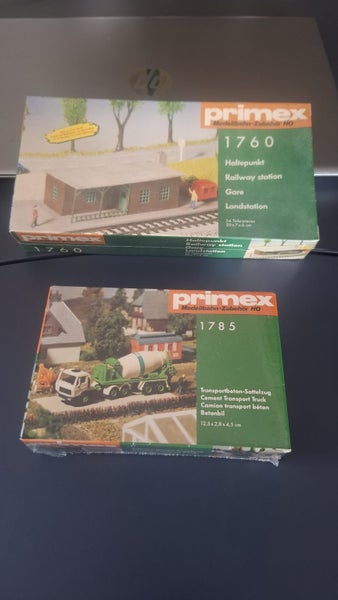 Primex HO Gauge, Railway Stataion & Cement Transport Truck, Plastic Kitsets Carousel 1