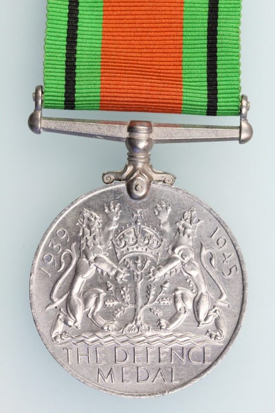 WWII DEFENCE MEDAL 1939-1945 Carousel 1