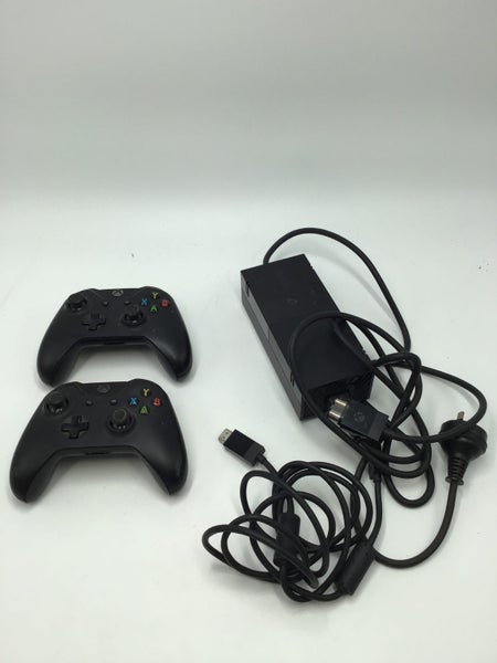 * 500GB Xbox One Console w/ 2 Controllers & Cable! * Carousel 3