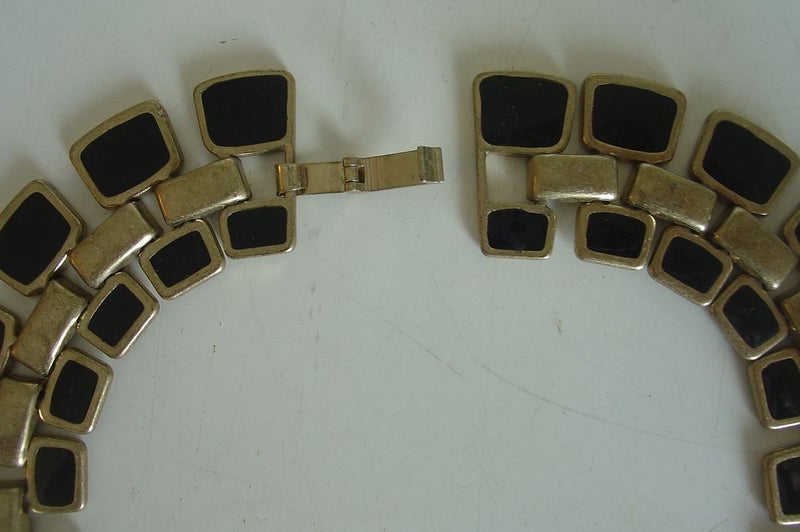 Vintage Mid Century Black Enamel Necklace Carousel 8