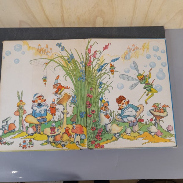 Raggedy Ann in the Golden Meadow, 1935 first ed Carousel 7