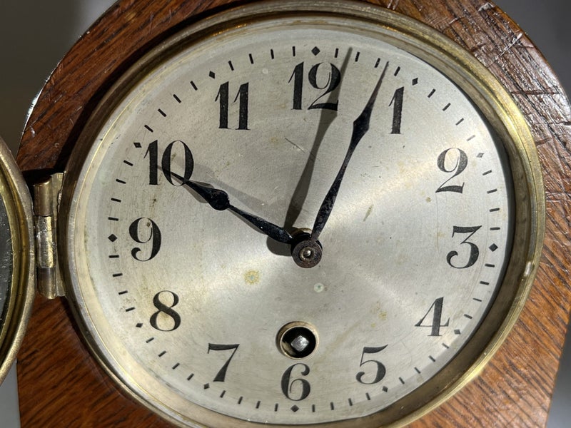 Hamburg American Clock Company (H.A.C.) 8-Day Clock Carousel 10
