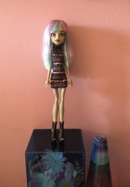 Monster High Create a Monster doll Carousel 2