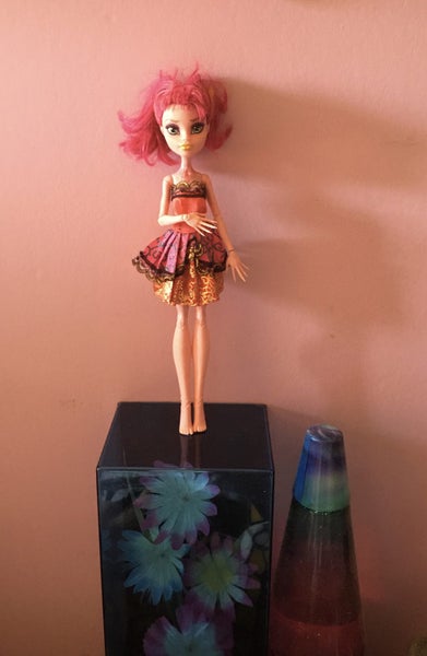 Monster High Gigi Grant doll Carousel 2