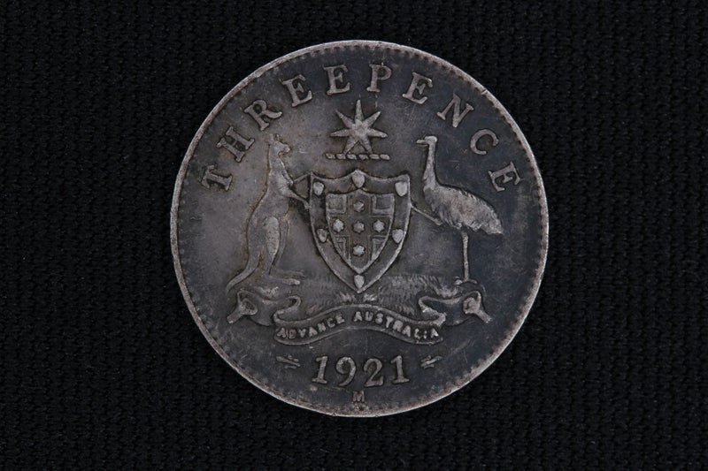 AUSTRALIA 1921 Silver Threepence 3d Coin - VF Carousel 1