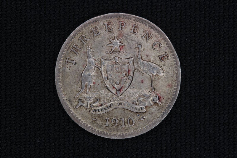 AUSTRALIA 1910 Silver Threepence 3d Coin - VF Carousel 1