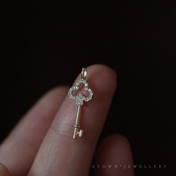 Real Gold Plated S925 Silver French Vintage Charm KEY Cubic Zirconia Necklace Carousel 2