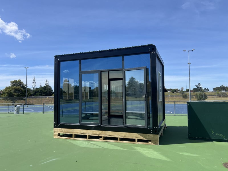 4*3m GLASS WALL PORTABLE UNIT / CABIN/TINY HOUSE Carousel 1