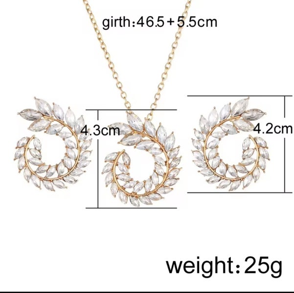 Women White Cubic Zirconia 4pcs Set Necklace + Chain + Earrings Carousel 1