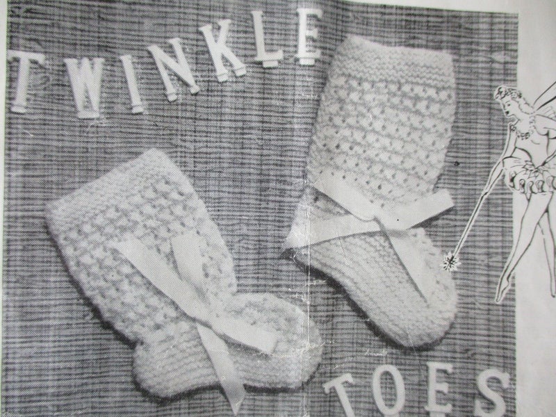 KNIT PARAGON Knitting Book No. 31~ "Bonnets Booties Beanies & Mittens"~ to Knit! Carousel 9