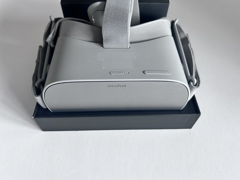 Oculus Go Kit - with Box Carousel 5