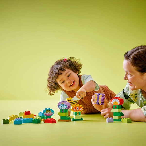 LEGO DUPLO: Creative Garden & Flowers - (10444) Carousel 2